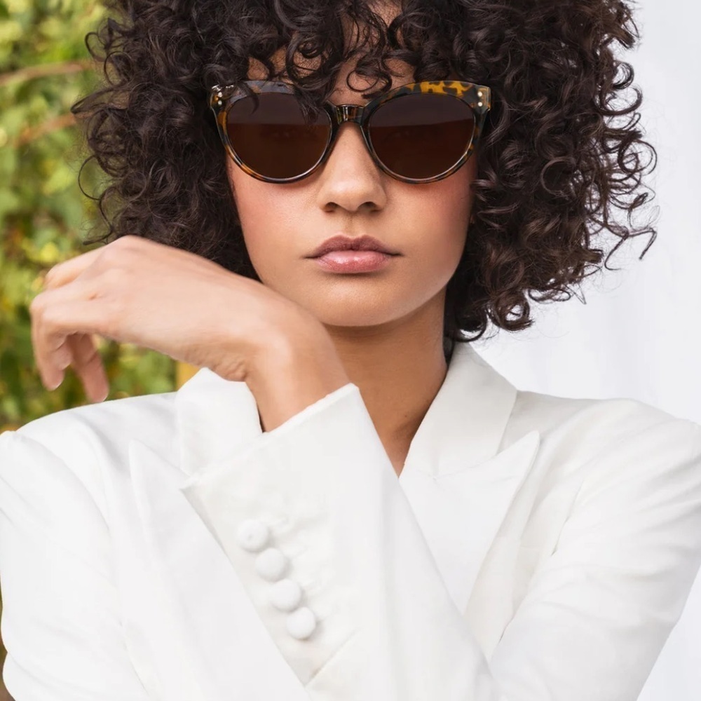 Saint Owen x Curateur WYLDE Tortoise Shell Cat Eye Sunglasses With Case, NEW